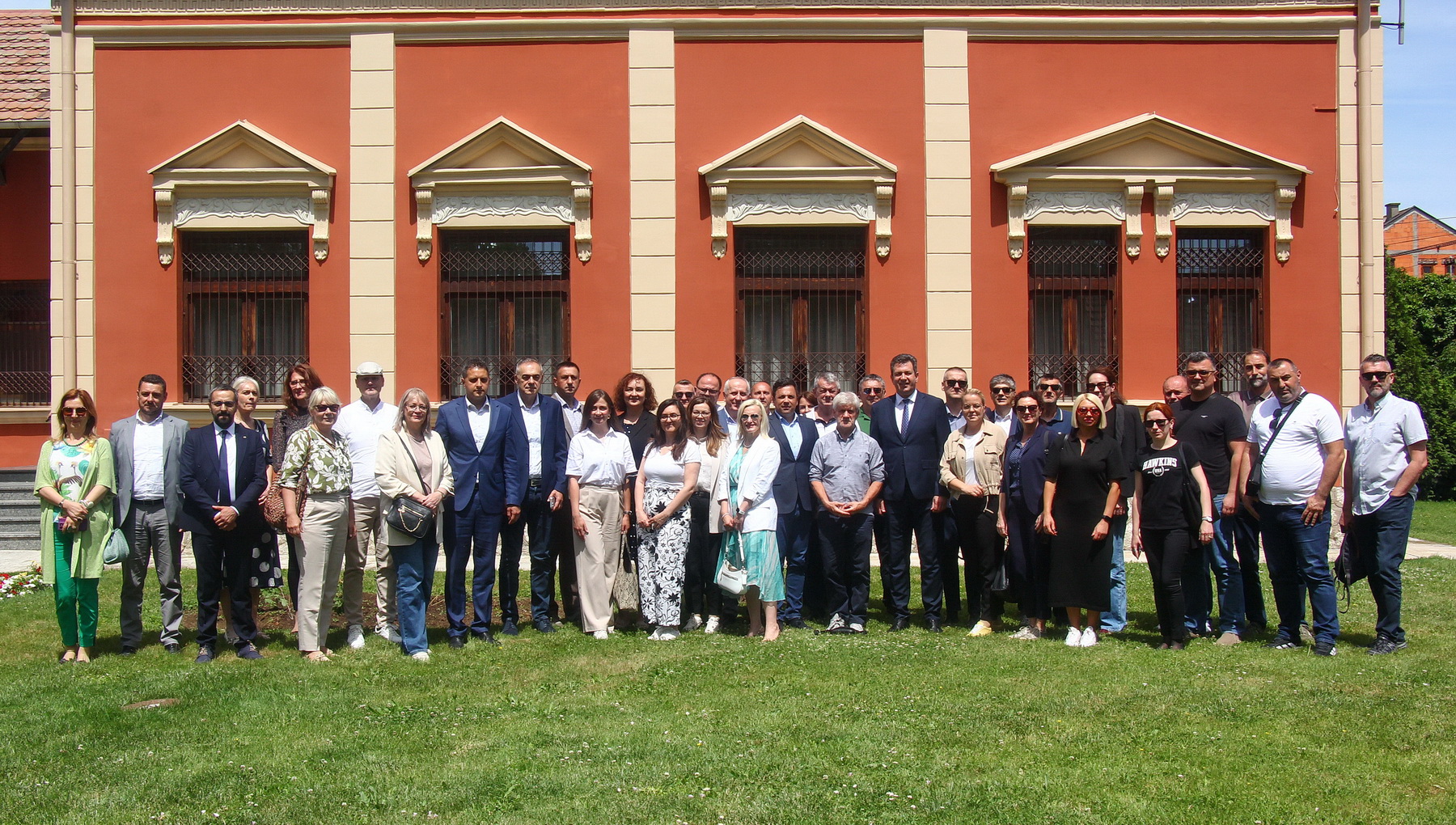 Knowledge Exchange for a More Competitive Region: Local Leaders from Bosnia and Herzegovina Explore Best Practices in Serbia