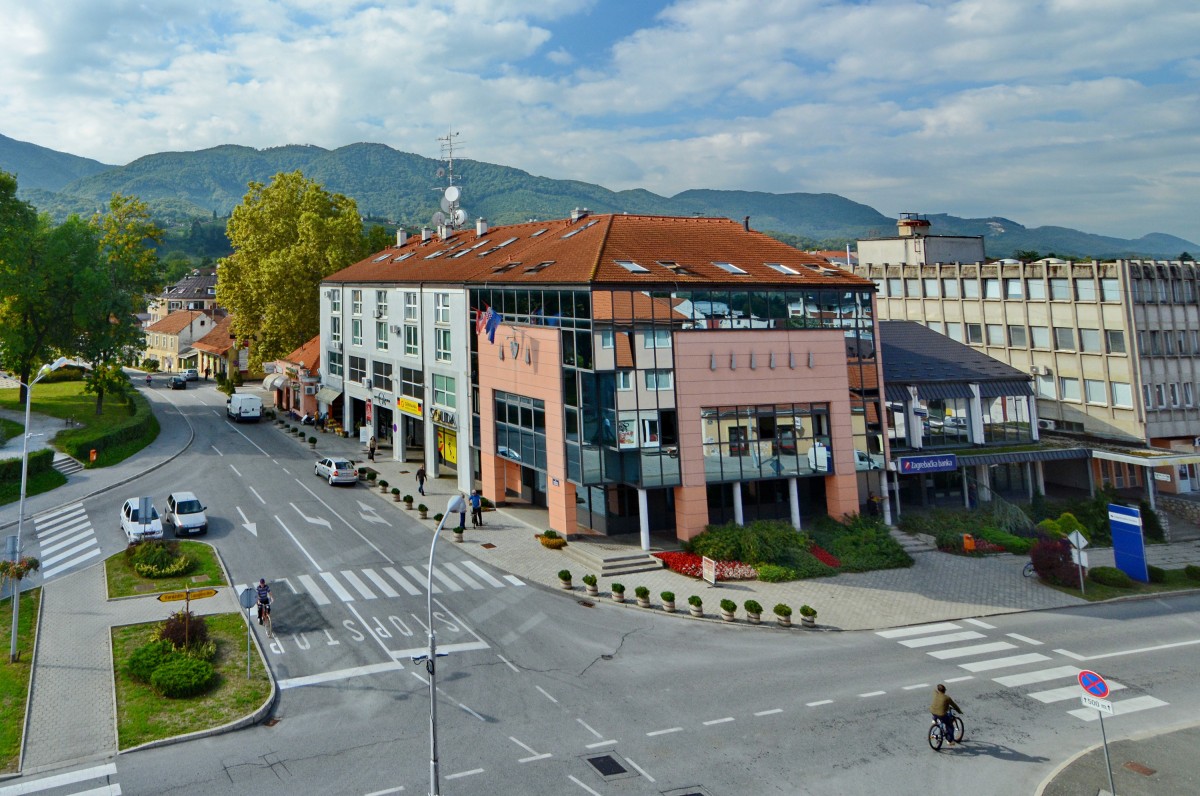 Ivanec: A Benchmark for Smart and Sustainable Local Development